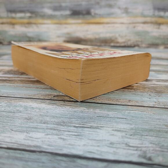 Queen by Alex Haley Vtg 1993 Avon Paperback Novel 1st Ed Print *Acceptable* - Picture 9 of 14